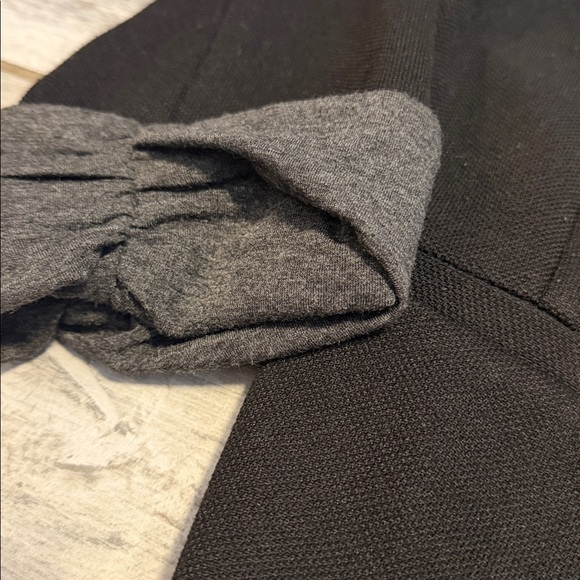 Skies Are blue Sweater Style blazer size large - Picture 3 of 3